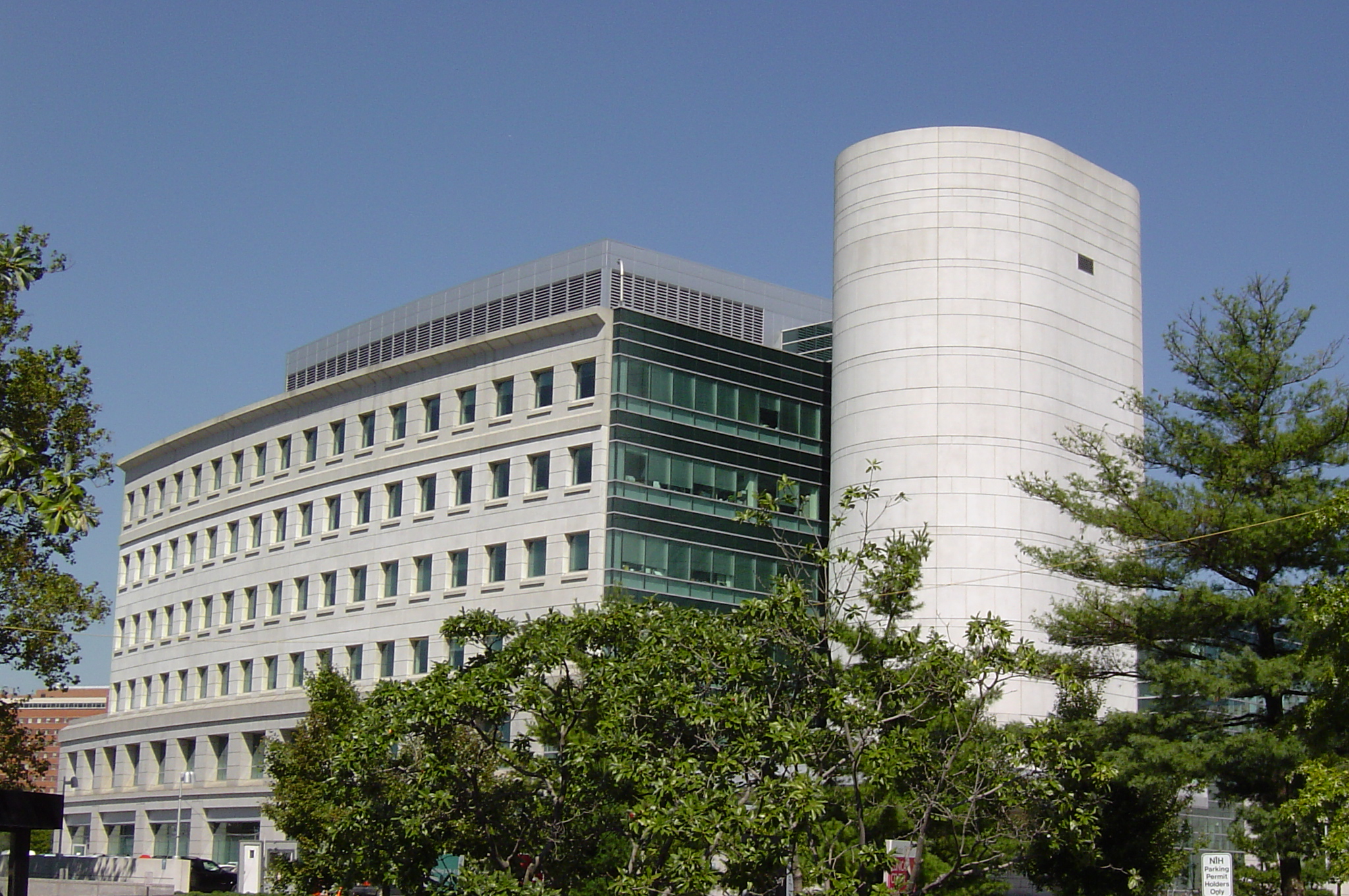 National center. Национальный центр биотехнологической информации США. National Center for Biotechnology information building. Национальный центр биотехнологической информации США фото. Nih Bethesda Maryland USA.